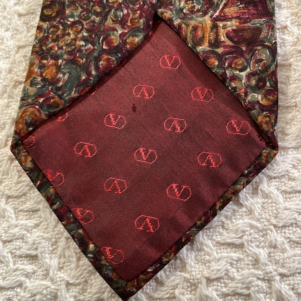 VALENTINO CRAVATTE Men's Luxury Swirly Tie Made in Italy - Picture 6 of 11